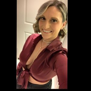 Meet your Posher, Corie